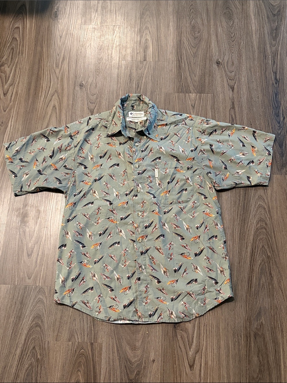 Columbia Short-Sleeve Button-Up Fly Fishing Print